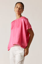 Load image into Gallery viewer, Bienvenue T-Shirt Plain Pink