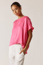 Load image into Gallery viewer, Bienvenue T-Shirt Plain Pink
