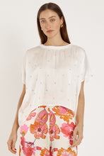 Load image into Gallery viewer, Bienvenue T-Shirt Cream