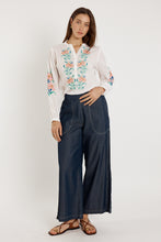 Load image into Gallery viewer, Brittany Top White