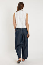 Load image into Gallery viewer, Camargue Top White