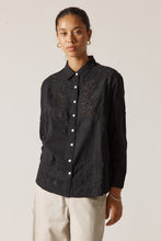 Load image into Gallery viewer, Driftwood Shirt Black