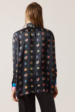 Load image into Gallery viewer, Rubyyaya Love Bloom Shirt Black