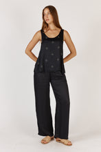 Load image into Gallery viewer, Munchen Singlet Black