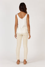 Load image into Gallery viewer, Munchen Singlet Cream