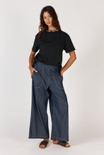 Load image into Gallery viewer, Zsa Zsa T Shirt Black