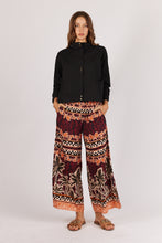 Load image into Gallery viewer, Oasis Pant Red
