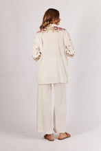 Load image into Gallery viewer, Versova Shirt White
