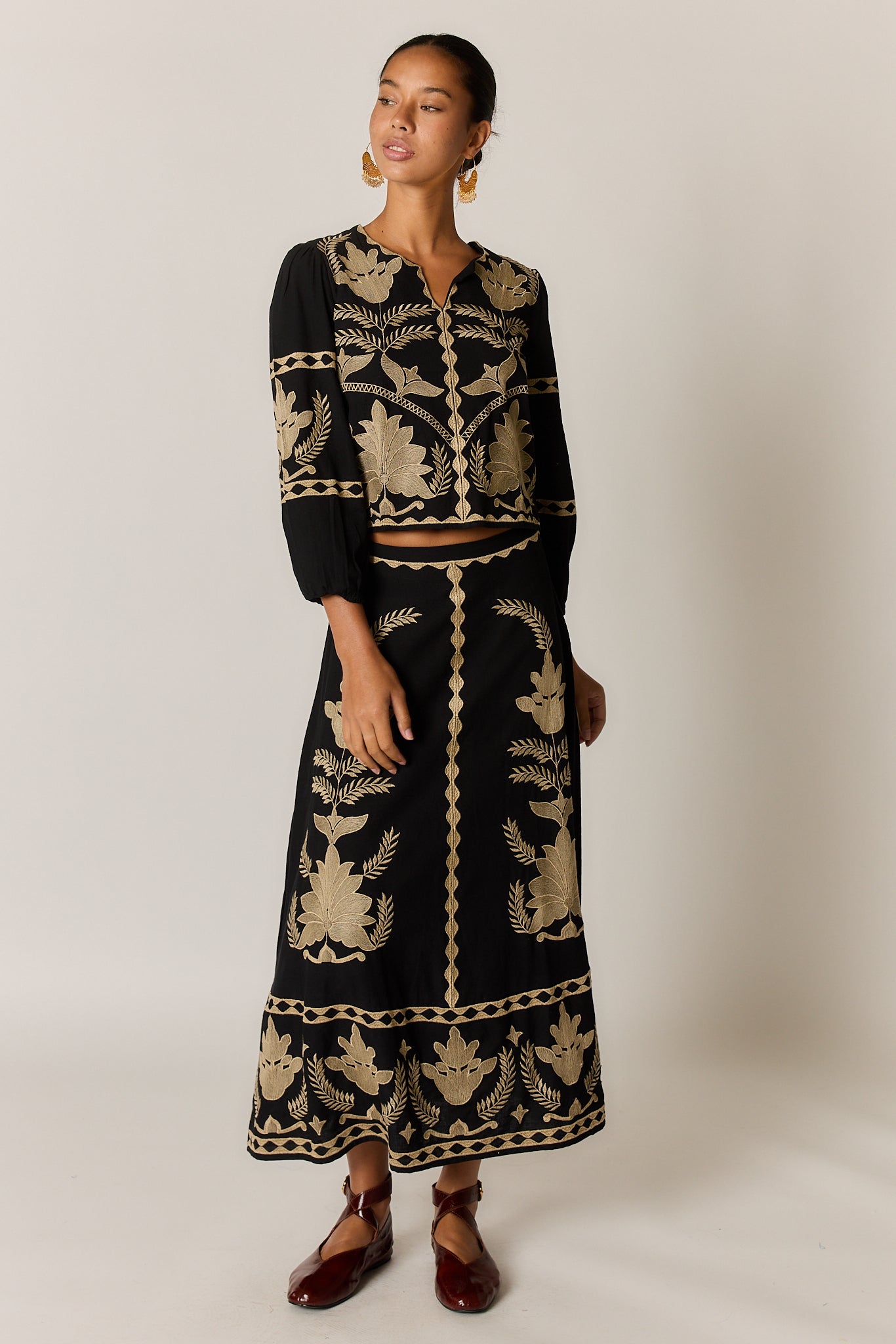 ARNUN TOP BLACK