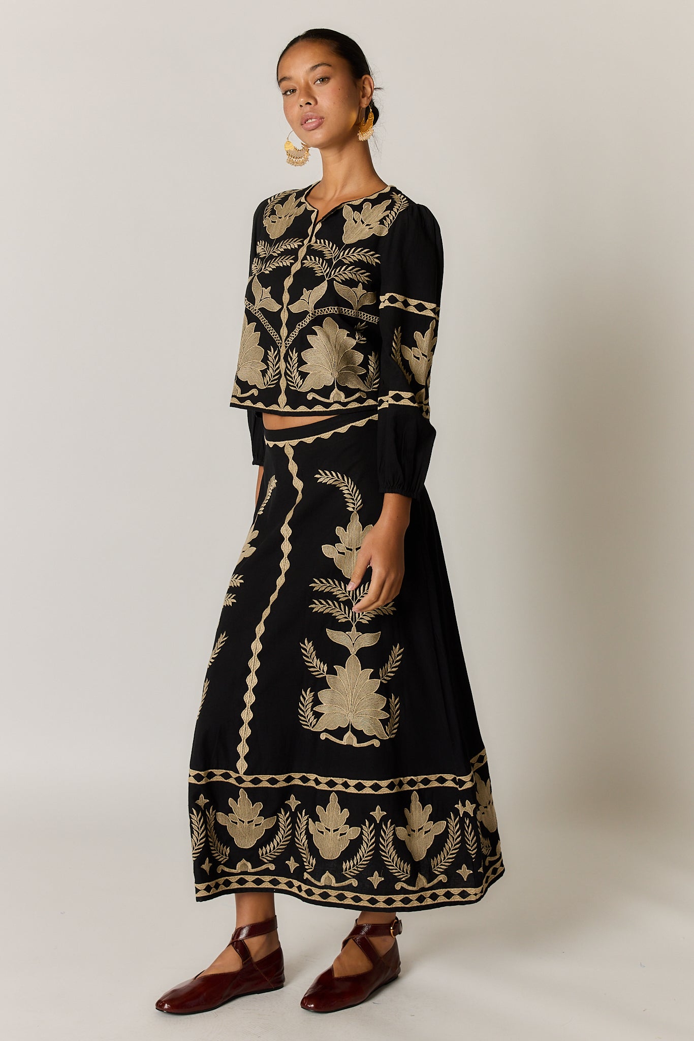 ARNUN TOP BLACK