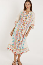 Load image into Gallery viewer, Biscay Maxi White
