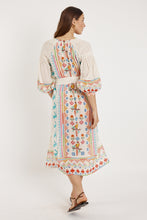 Load image into Gallery viewer, Biscay Maxi White
