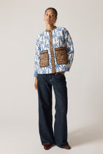 Load image into Gallery viewer, Bula Jacket Blue
