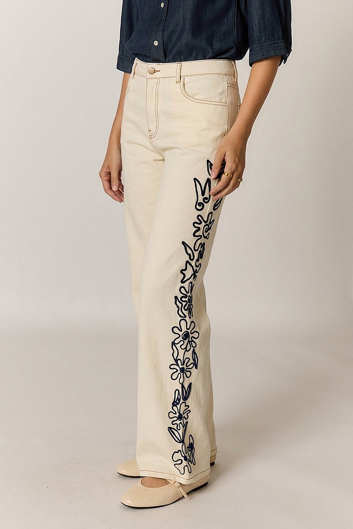 CARMI FLORAL EMBROIDERED JEAN NATURAL