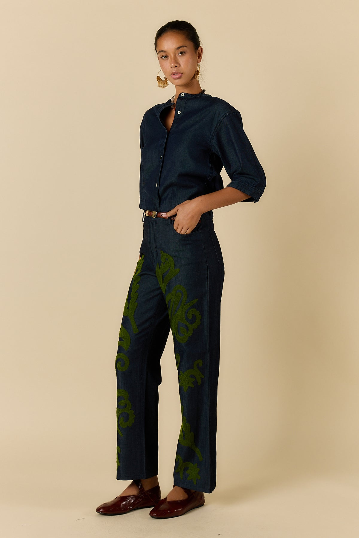 CARMI PAISLEY EMBROIDERED JEAN DENIM