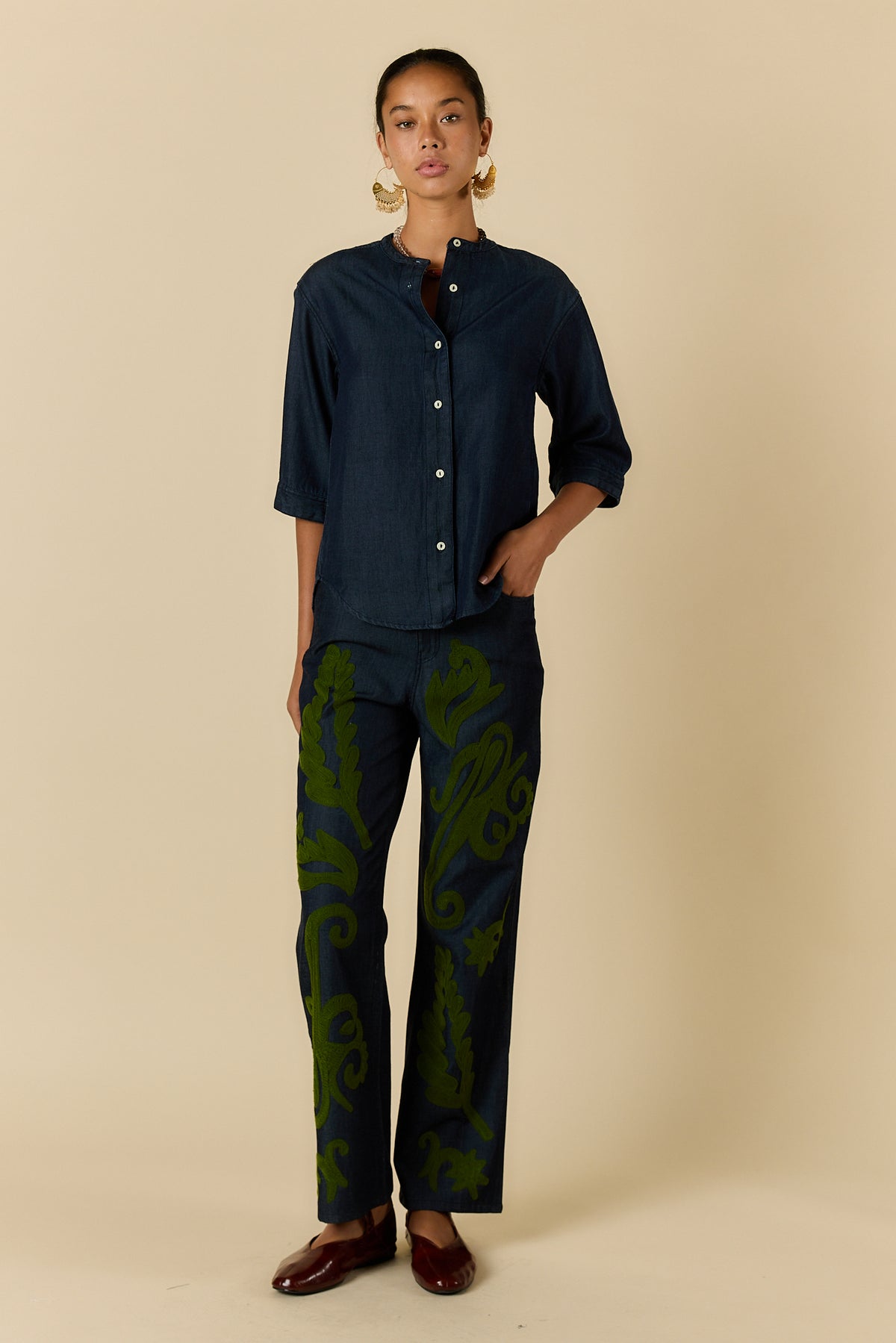 CARMI PAISLEY EMBROIDERED JEAN DENIM
