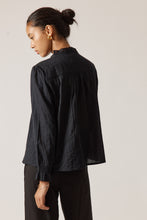 Load image into Gallery viewer, Daybreak Shirt Black
