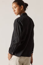 Load image into Gallery viewer, Driftwood Shirt Black
