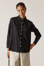 Load image into Gallery viewer, Driftwood Shirt Black
