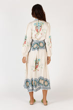 Load image into Gallery viewer, Garcia Maxi Cream
