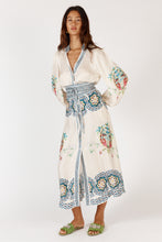 Load image into Gallery viewer, Garcia Maxi Cream
