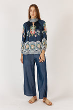 Load image into Gallery viewer, Garcia Shirt Navy

