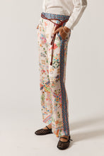 Load image into Gallery viewer, Lala Pant Pink
