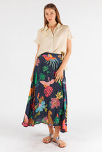 Load image into Gallery viewer, Pretoria Skirt Black
