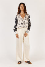 Load image into Gallery viewer, Sastri Shirt Cream
