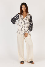 Load image into Gallery viewer, Sastri Shirt Cream
