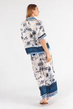 Load image into Gallery viewer, Seaworld Pant Navy
