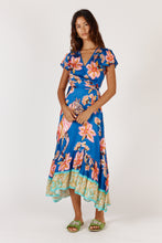 Load image into Gallery viewer, Tango Wrap Print
