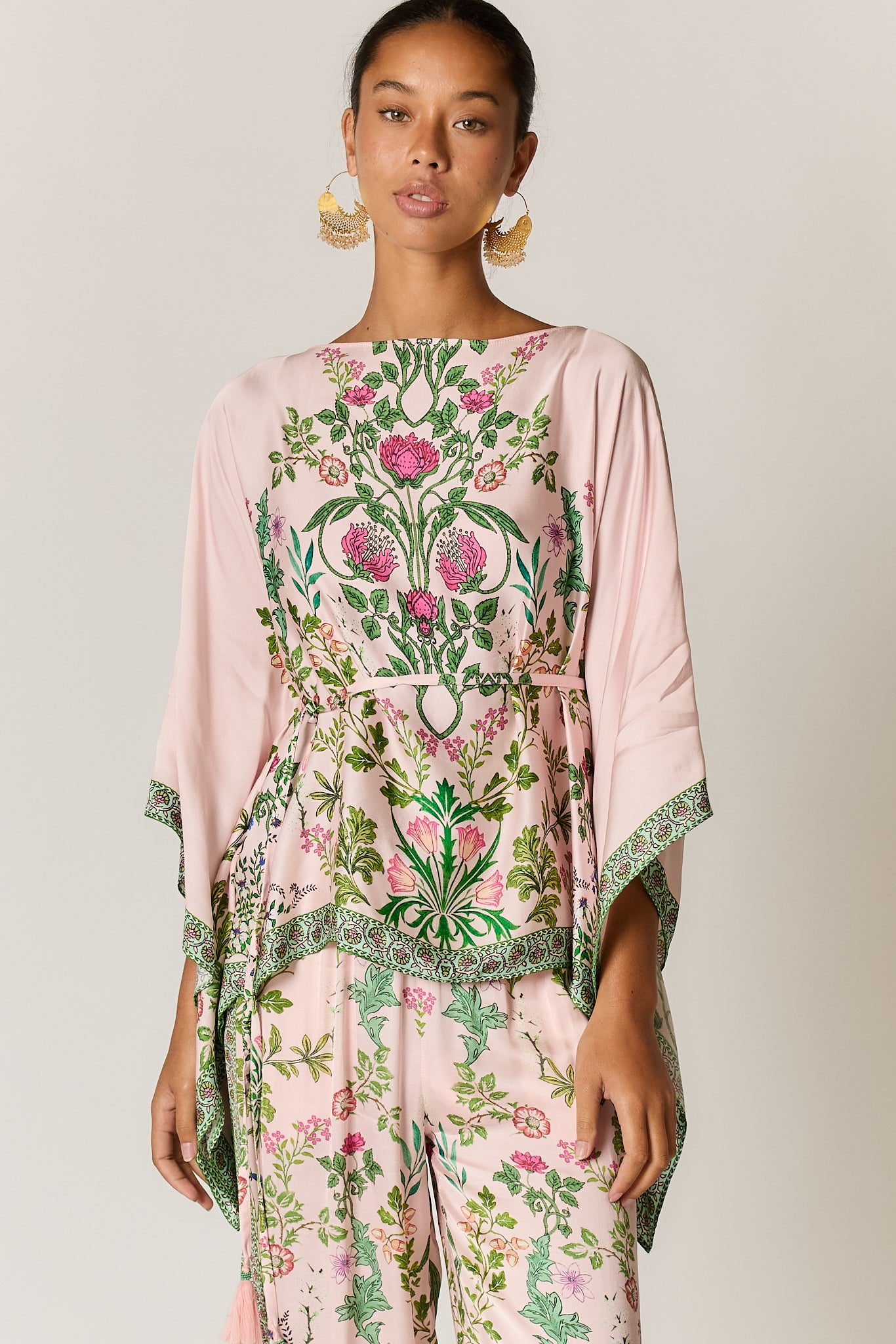 PRE-SALE | TATIANA PONCHO PINK