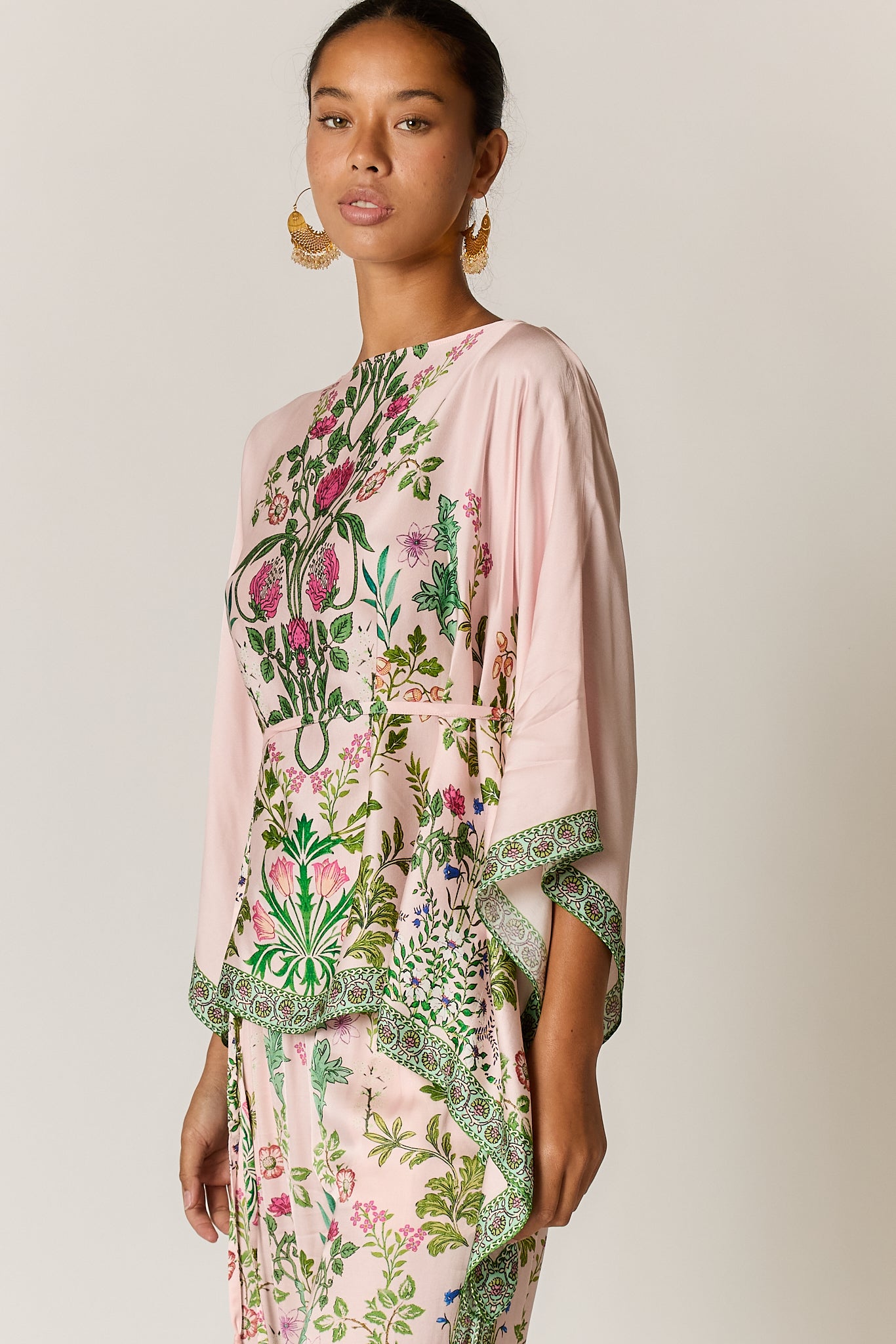 PRE-SALE | TATIANA PONCHO PINK