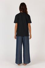 Load image into Gallery viewer, Zsa Zsa T Shirt Black
